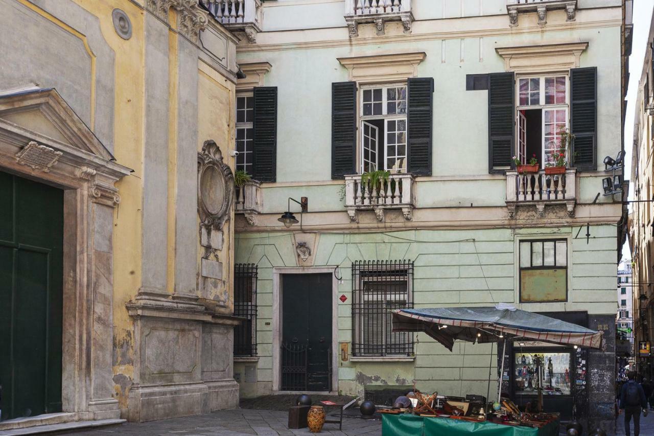 Wood And Stone Apartment In The Historical Center Genova Kültér fotó