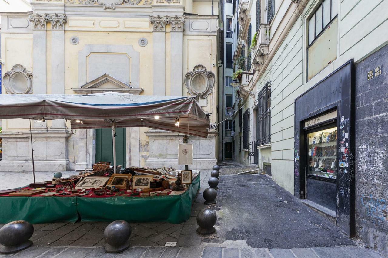 Wood And Stone Apartment In The Historical Center Genova Kültér fotó